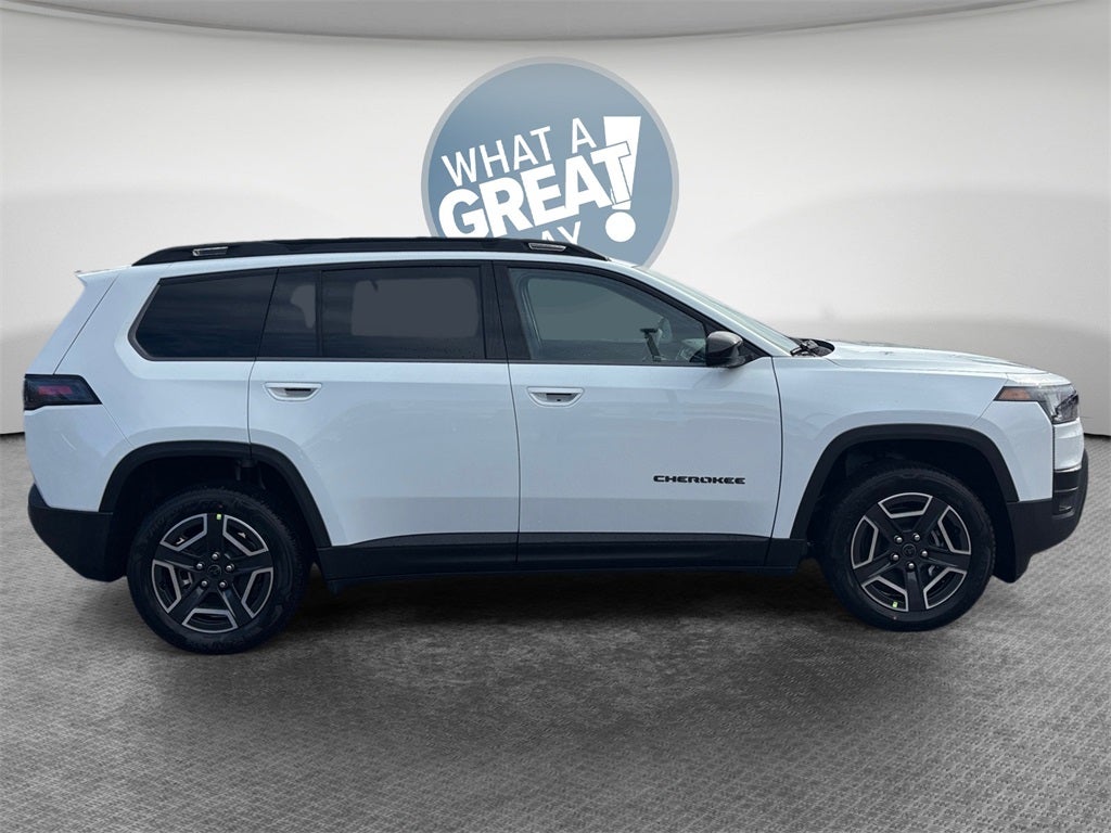 2026 Jeep Cherokee Laredo