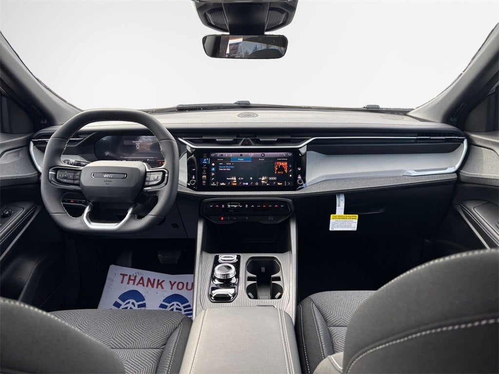 2026 Jeep Cherokee Laredo