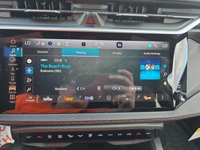 2026 Jeep Cherokee Overland