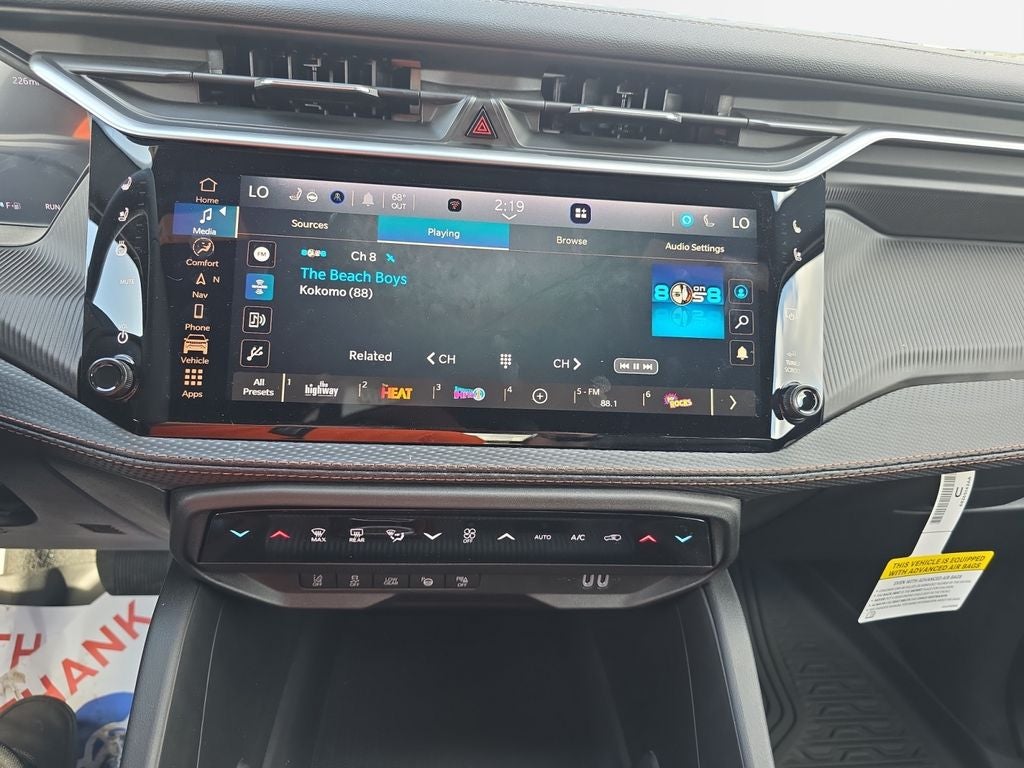 2026 Jeep Cherokee Overland