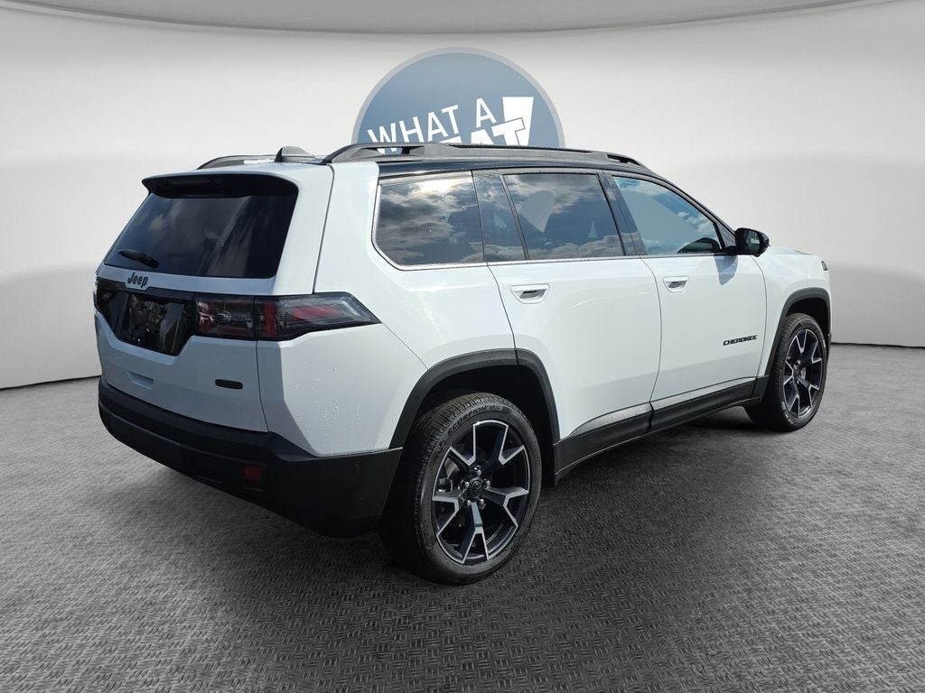 2026 Jeep Cherokee Overland