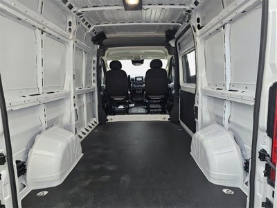 2025 RAM Promaster High Roof SLT / 136" WB