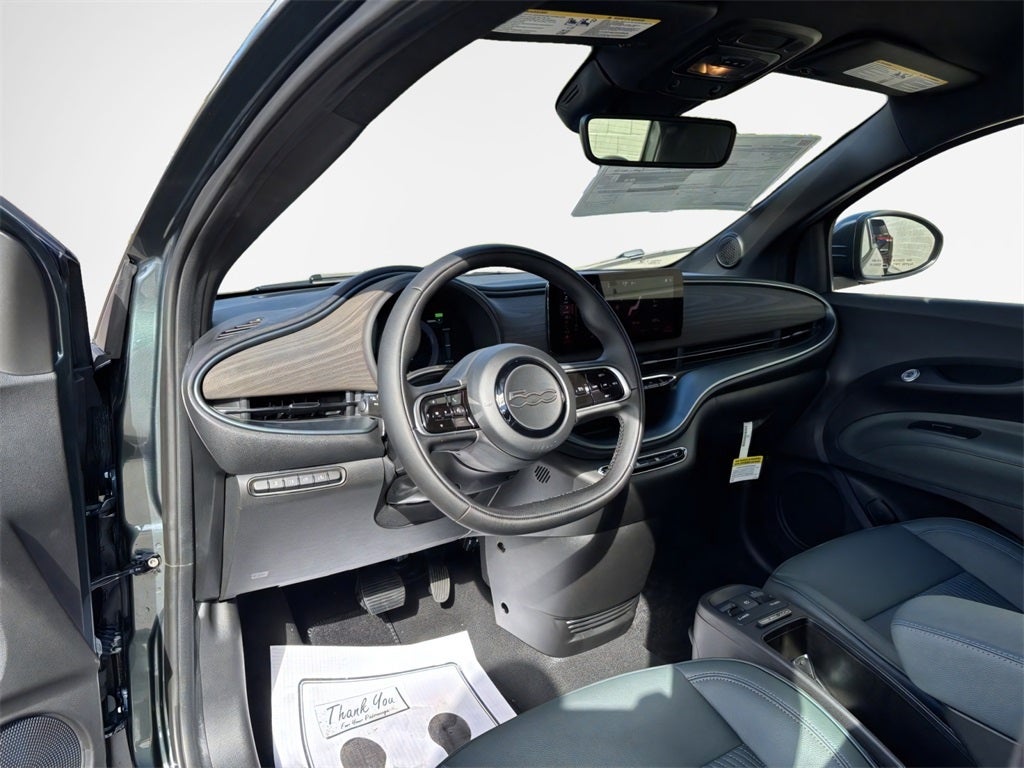 2025 FIAT 500 Battery Electric