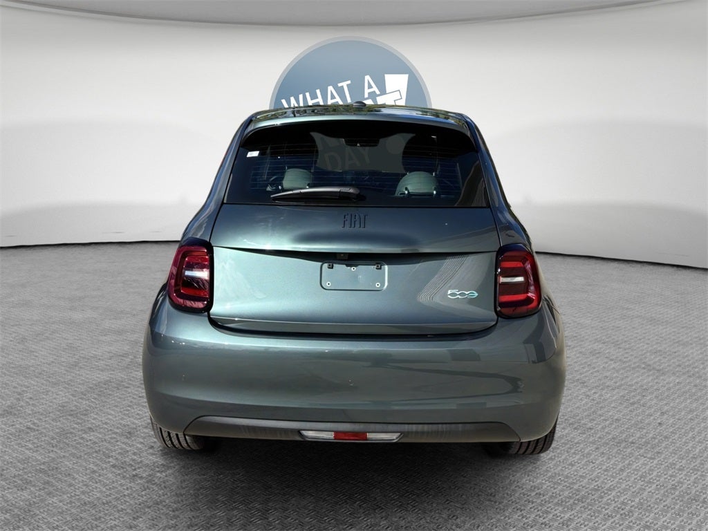 2025 FIAT 500 Battery Electric