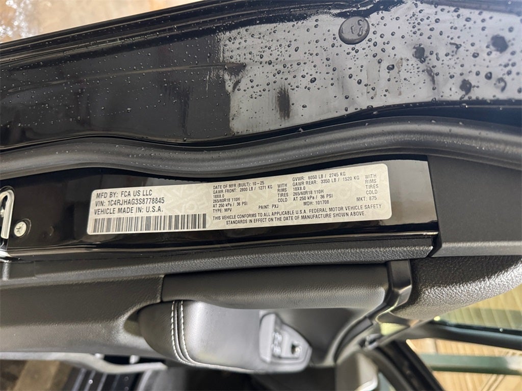 2025 Jeep Grand Cherokee Laredo X