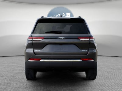2026 Jeep Grand Cherokee Laredo