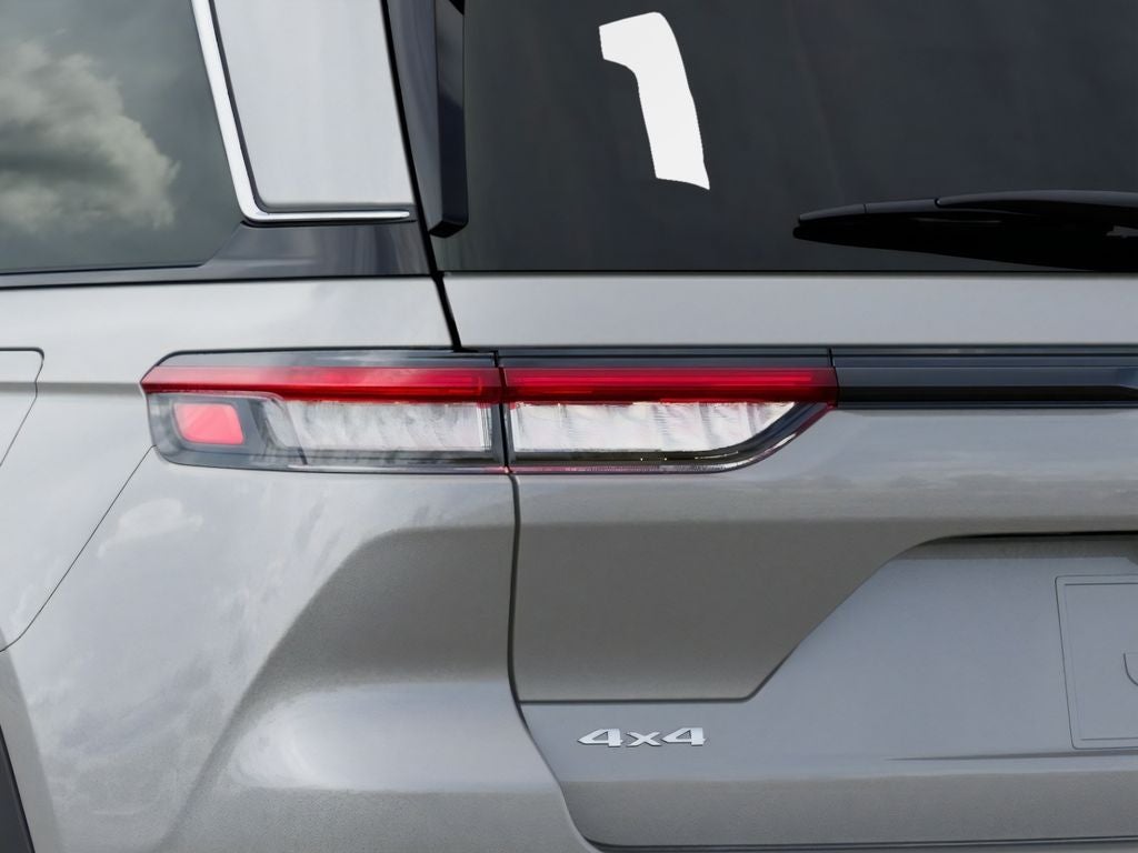 2026 Jeep Grand Cherokee Laredo X