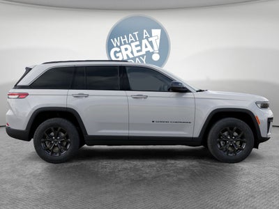 2026 Jeep Grand Cherokee Altitude