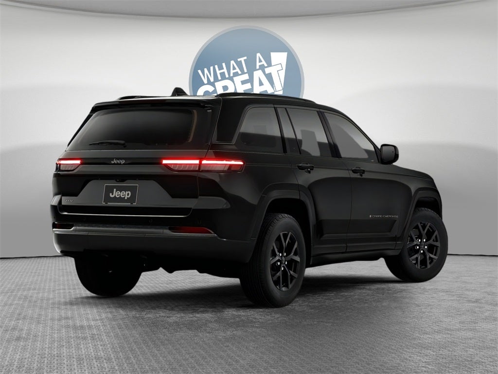 2026 Jeep Grand Cherokee Laredo