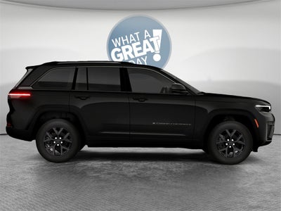 2026 Jeep Grand Cherokee Laredo