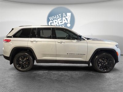 2026 Jeep Grand Cherokee Laredo