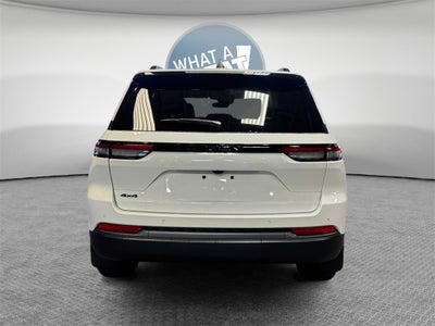 2026 Jeep Grand Cherokee Laredo