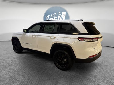 2026 Jeep Grand Cherokee Laredo