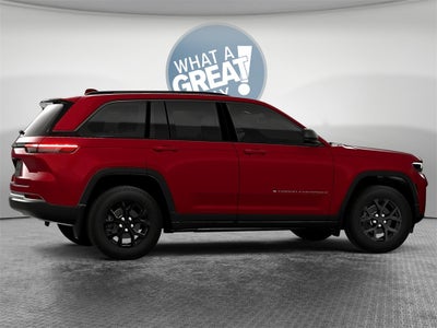 2026 Jeep Grand Cherokee Laredo