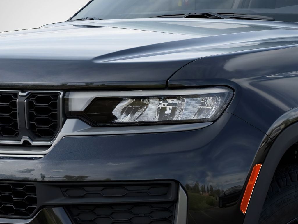 2026 Jeep Grand Cherokee Altitude