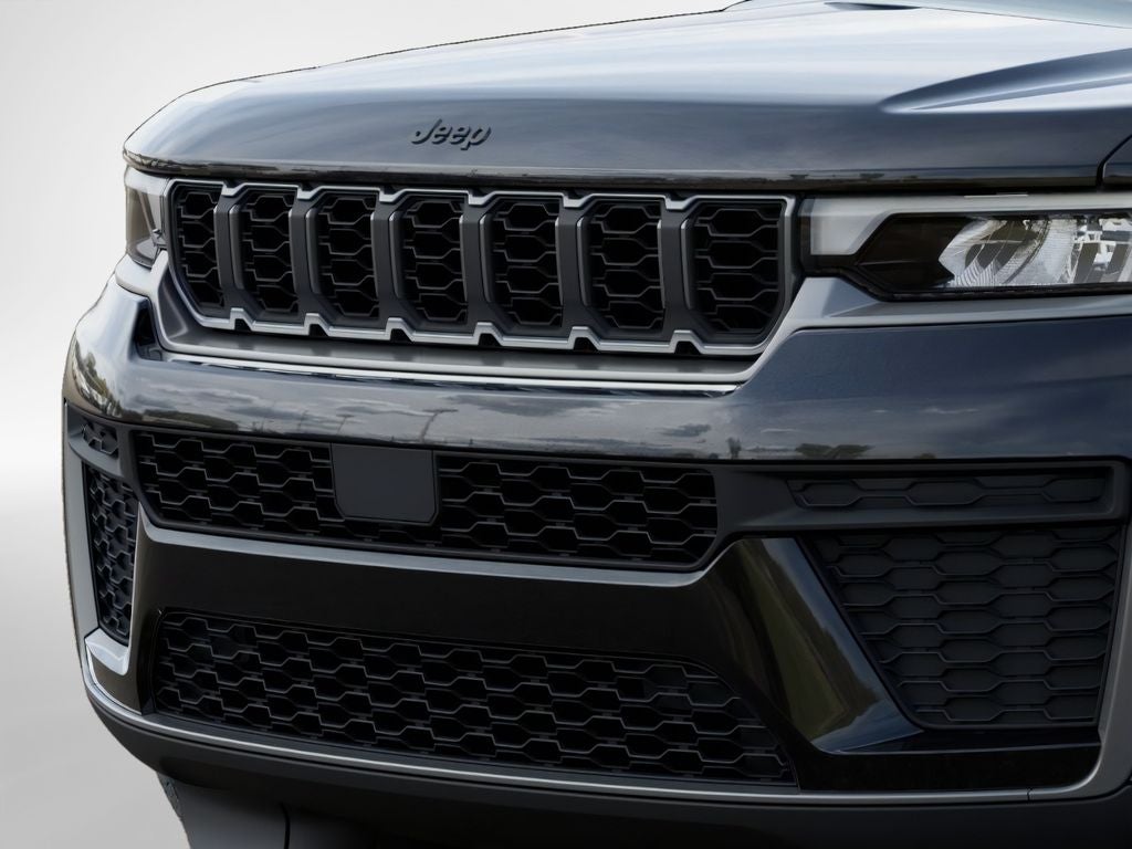 2026 Jeep Grand Cherokee Altitude