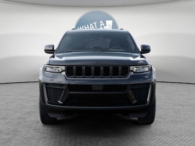 2026 Jeep Grand Cherokee Altitude