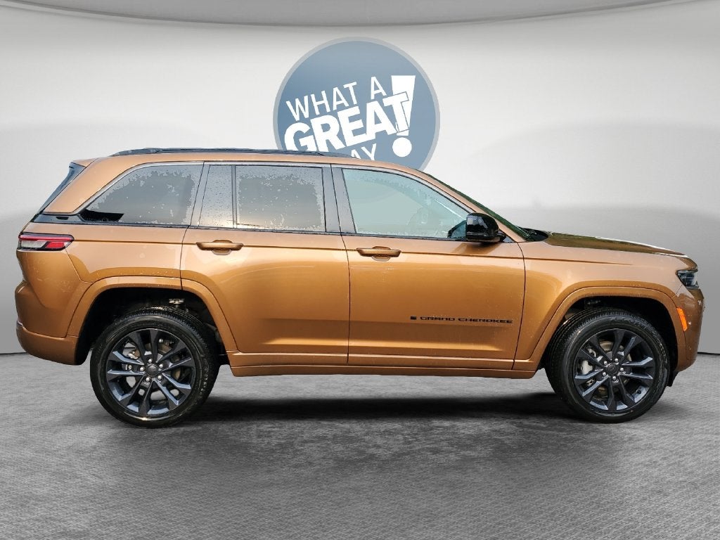 2026 Jeep Grand Cherokee Limited Reserve