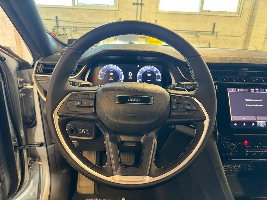 2025 Jeep Grand Cherokee L Laredo