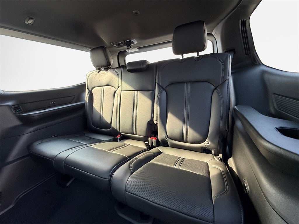 2026 Jeep Grand Wagoneer Base