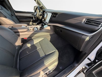 2026 Jeep Grand Wagoneer Base