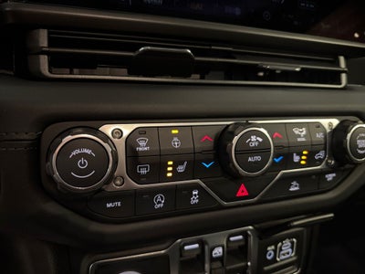 2026 Jeep Gladiator Sahara