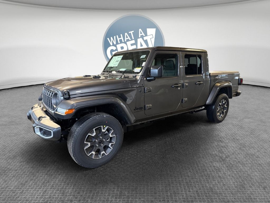 2026 Jeep Gladiator Sahara