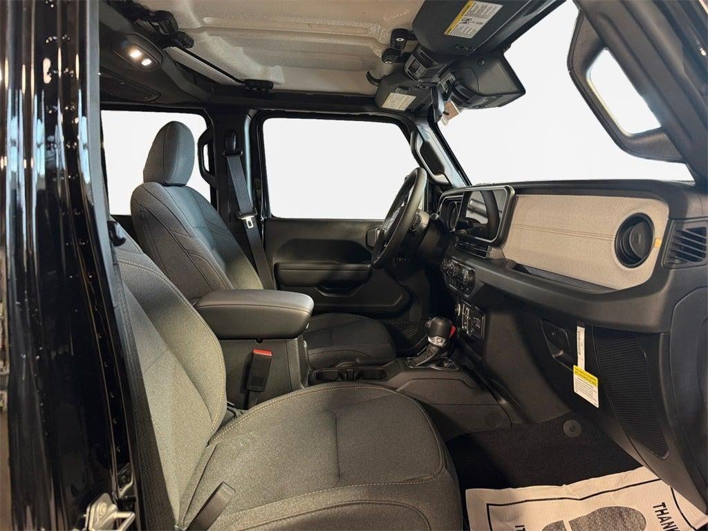 2025 Jeep Gladiator Sport S