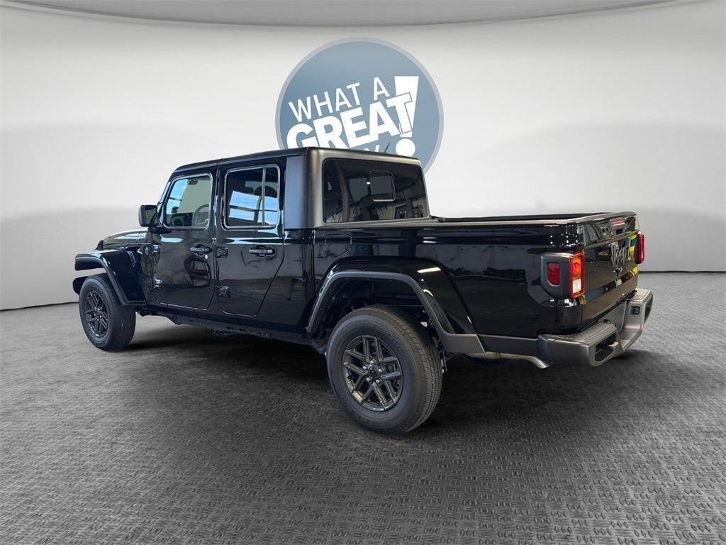 2025 Jeep Gladiator Sport S