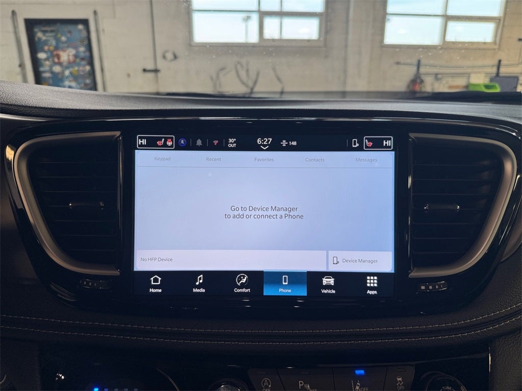 2026 Chrysler Pacifica Select