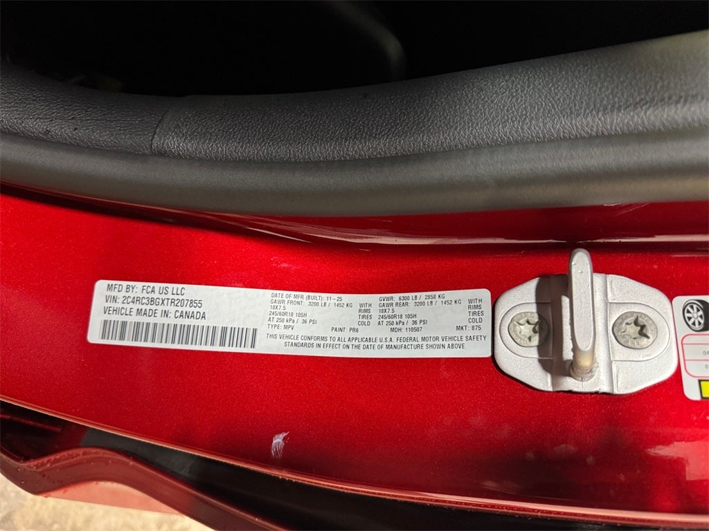 2026 Chrysler Pacifica Select