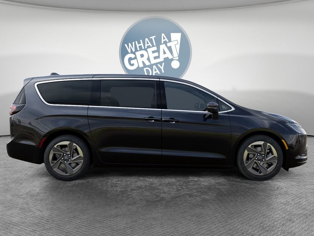 2027 Chrysler Pacifica Limited