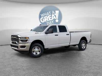 2026 RAM 3500 Tradesman 4x4 / 6.4L V8 / 8' Bed