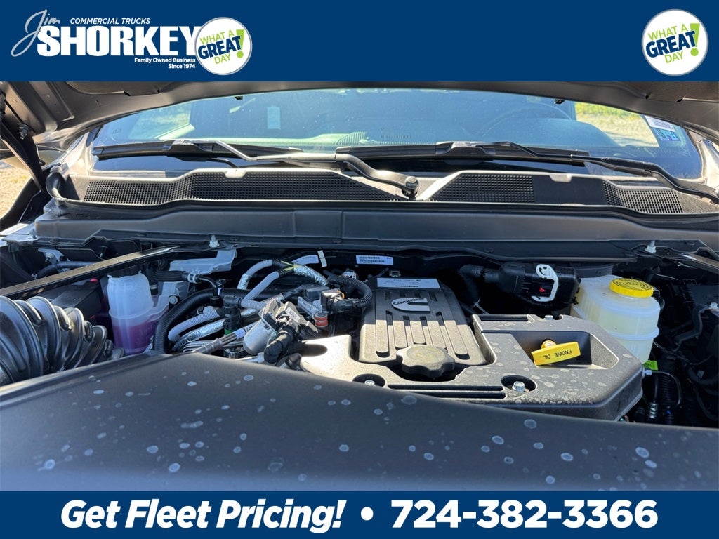 2026 RAM 2500 Tradesman Black Express 4x4 / 6.7L Diesel / 6'4" Bed