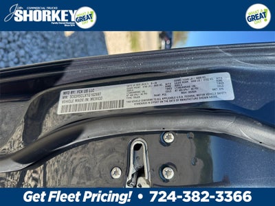 2026 RAM 2500 Tradesman Black Express 4x4 / 6.7L Diesel / 6'4" Bed