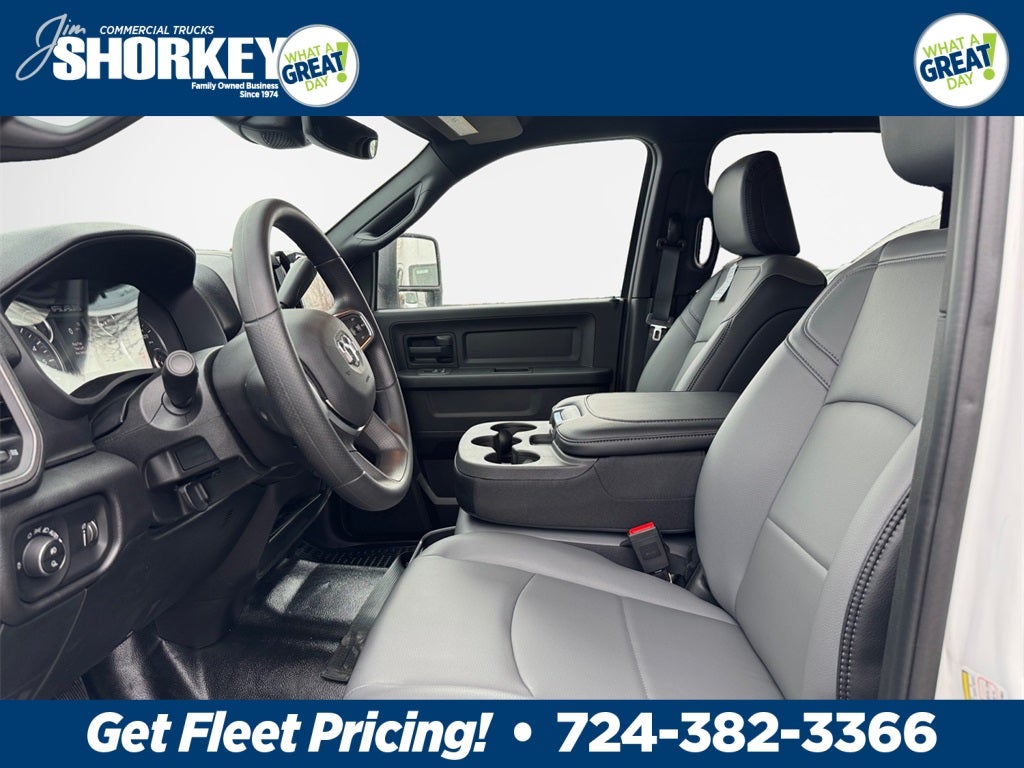 2026 RAM 2500 Tradesman 4x4 / 6.7L Diesel / 8' Bed