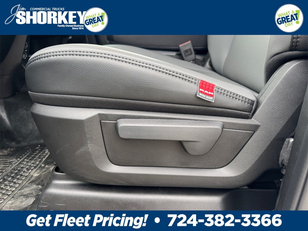 2026 RAM 2500 Tradesman 4x4 / 6.7L Diesel / 8' Bed