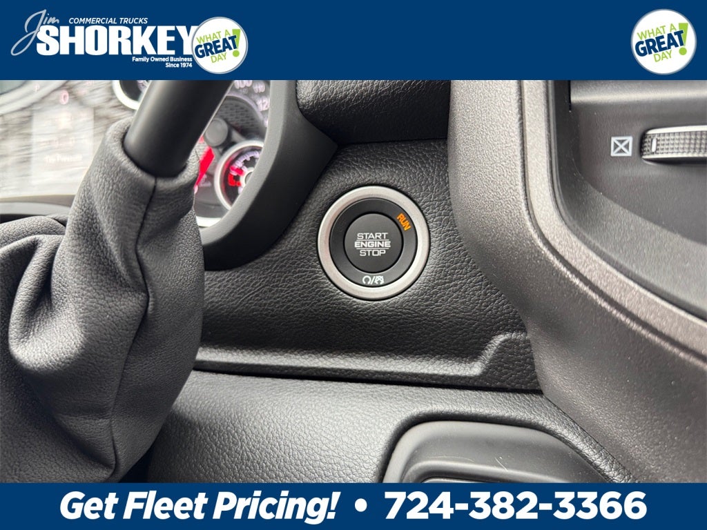 2026 RAM 2500 Tradesman 4x4 / 6.7L Diesel / 8' Bed