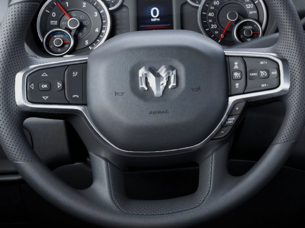 2027 RAM 3500 Tradesman DRW 4x4 / 6.7L Diesel / 8' Bed