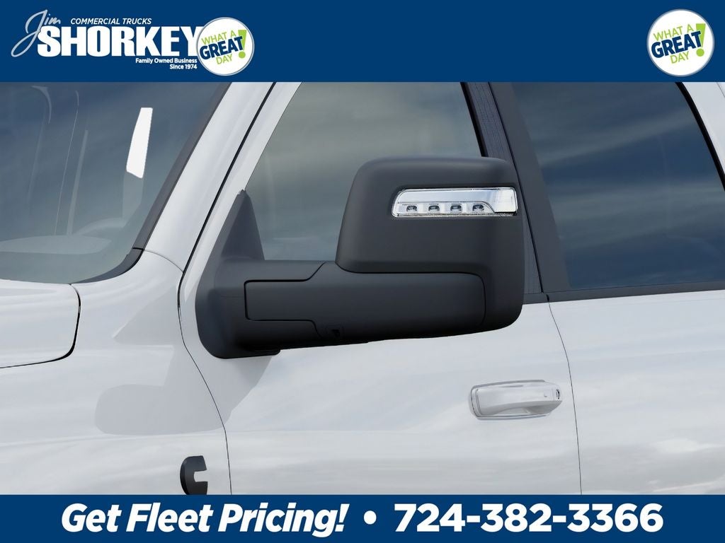 2026 RAM 3500 Laramie Night DRW 4x4 / 6.7L Diesel / 8' Bed