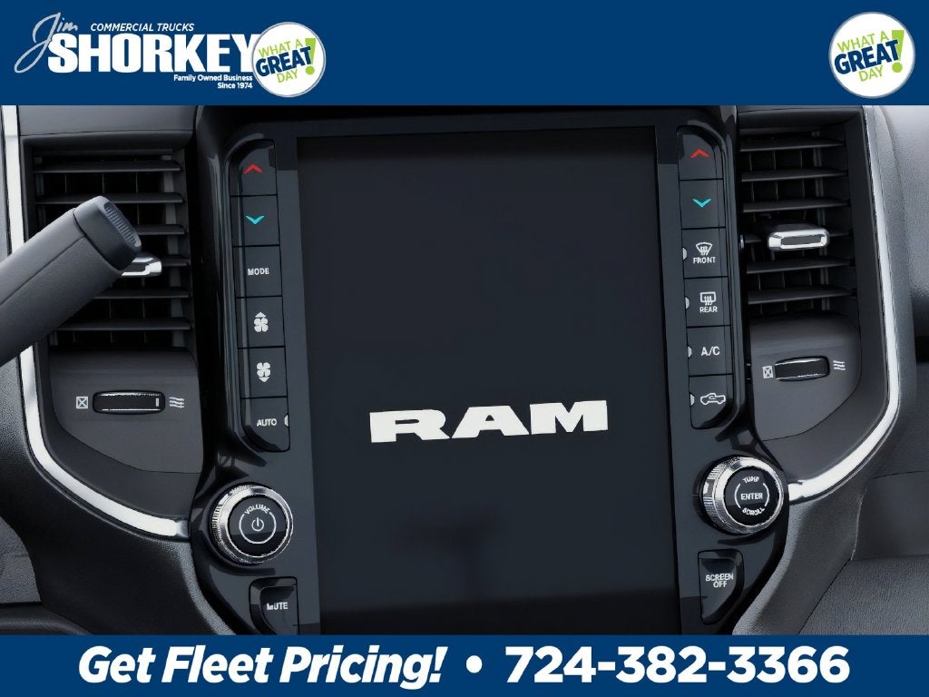 2026 RAM 2500 Tradesman 4x4 / 6.4L V8 / 8' Bed