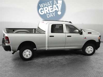 2024 RAM 2500 Tradesman 4x4 / 6.7L Diesel / 6'4" Bed
