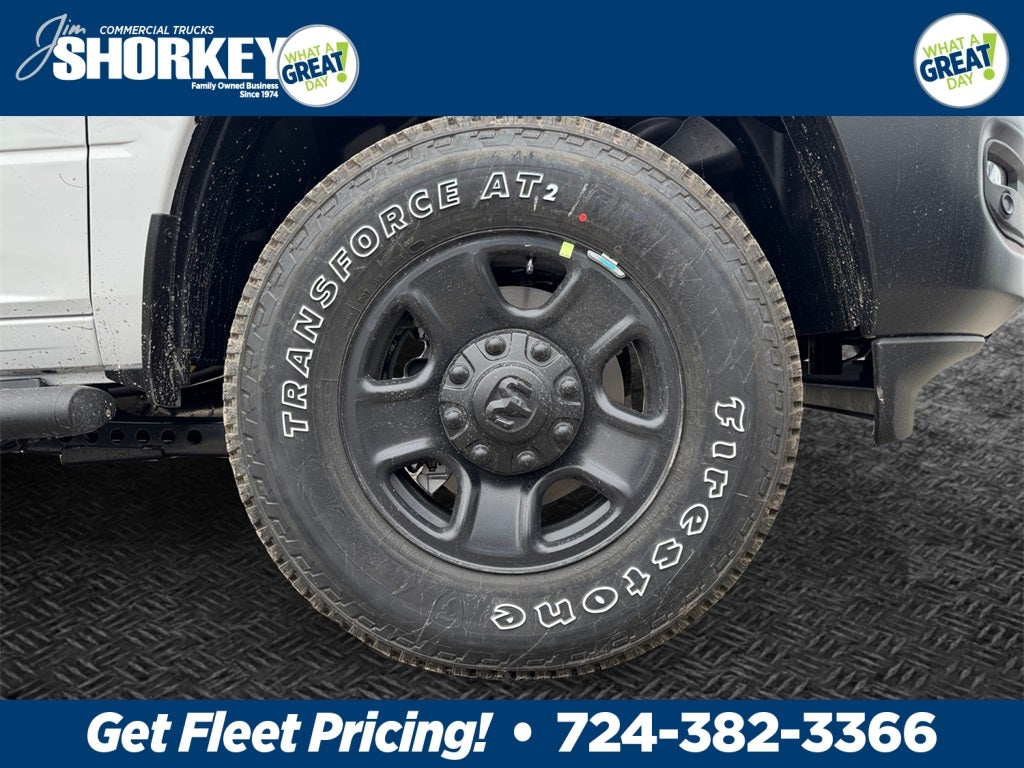 2026 RAM 2500 Tradesman 4x4 / 6.4L Hemi / 8' Bed