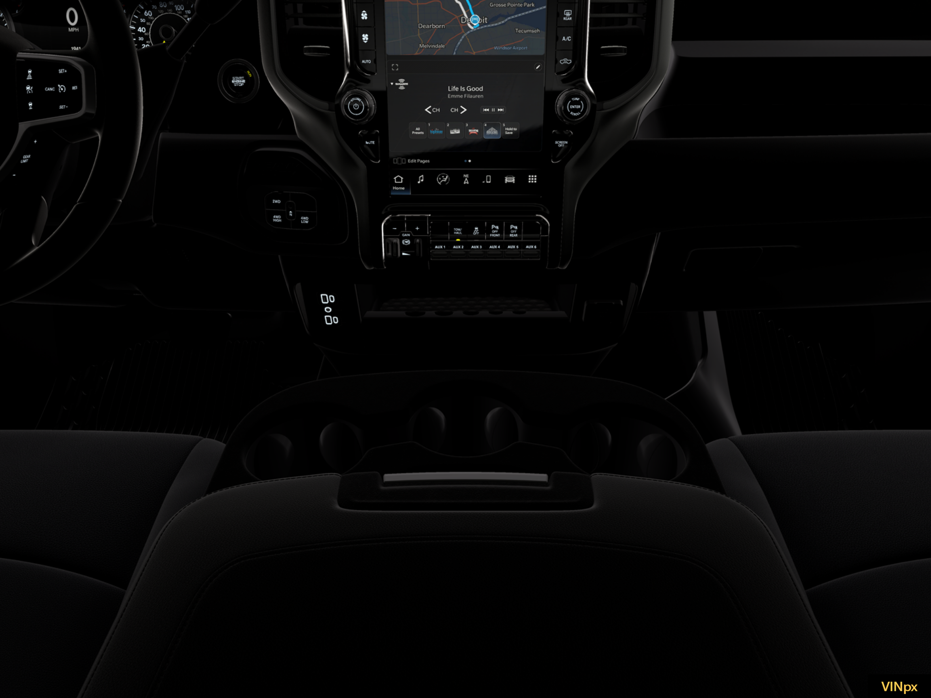 2026 RAM 2500 Tradesman 4x4 / 6.4L Hemi / 8' Bed