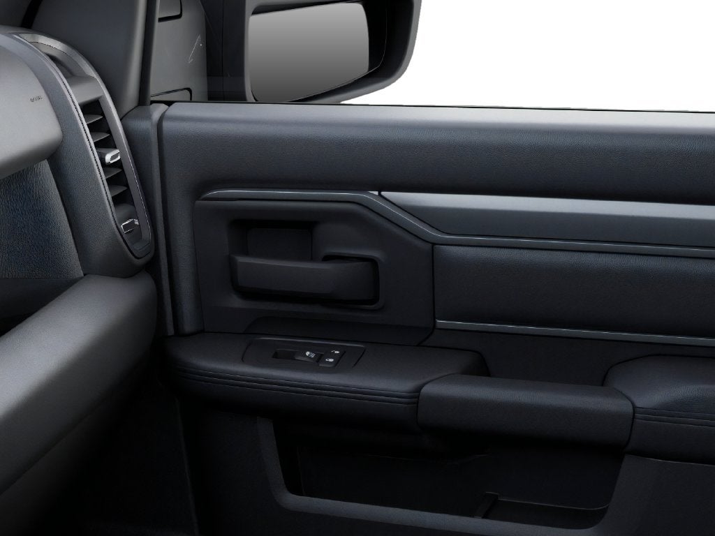 2027 RAM 5500 Tradesman DRW 4x4 / 6.7L Diesel / 60" CA Chassis