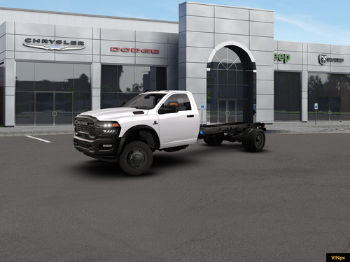 2026 RAM 5500 Tradesman DRW 4x4 / 6.7L Diesel / 60" CA Chassis