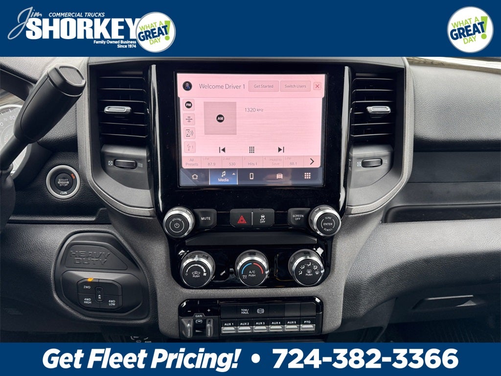 2026 RAM 5500 Tradesman DRW 4x4 / 6.7L Diesel / 9'6" Steel Dump