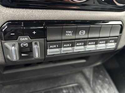 2026 RAM 5500 Tradesman DRW 4x4 / 6.7L Diesel / 9'6" Steel Dump