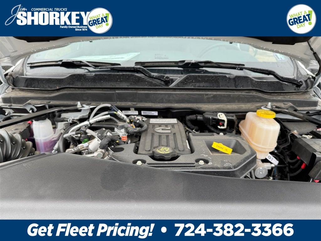 2026 RAM 5500 Tradesman DRW 4x4 / 6.7L Diesel / 9'6" Steel Dump