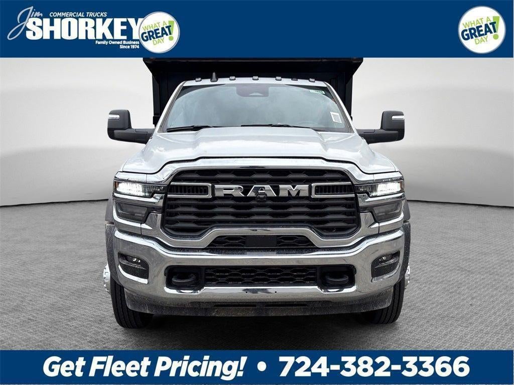 2026 RAM 5500 Tradesman DRW 4x4 / 6.7L Diesel / 9'6" Steel Dump